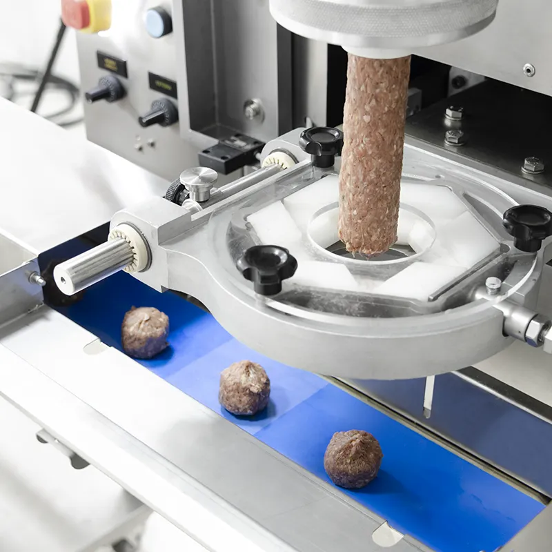 MCI-maquinas-2 A MCI máquina de salgado é boa e vale a pena se você a enxergar como uma ferramenta de alta performance que exige manutenção profissional. Seu valor não está só no momento da compra, mas na garantia de produção contínua que uma empresa de manutenção de máquinas de salgados como a Alimaq oferece.